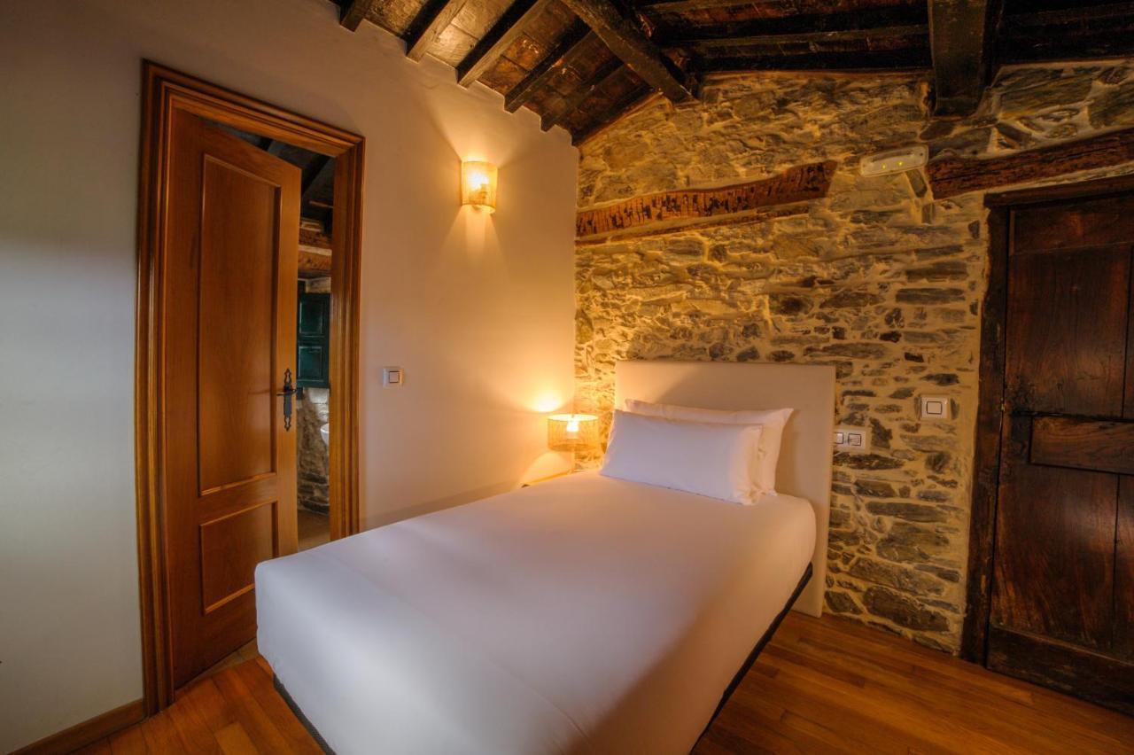 Casa Grande Do Soxal Guest House Cesuras Exterior photo